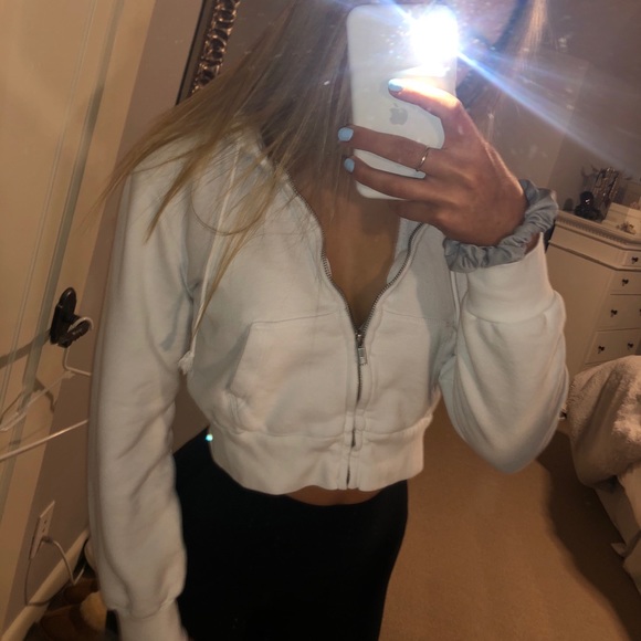 Brandy Melville Tops - White BRANDY MELVILLE cropped hoodie!!